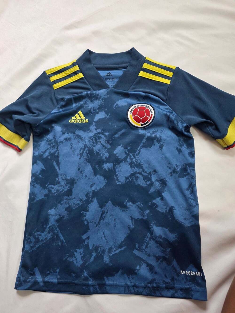 Adidas Colombia 2020 Away Soccer Jersey Size 8Y/128